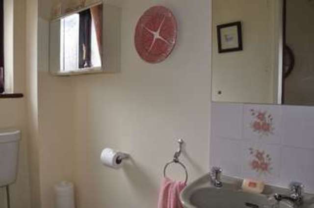  Image of 3 bedroom Terraced house for sale in Drakes Avenue Exmouth EX8 at Drakes Avenue  Exmouth, EX8 4AD