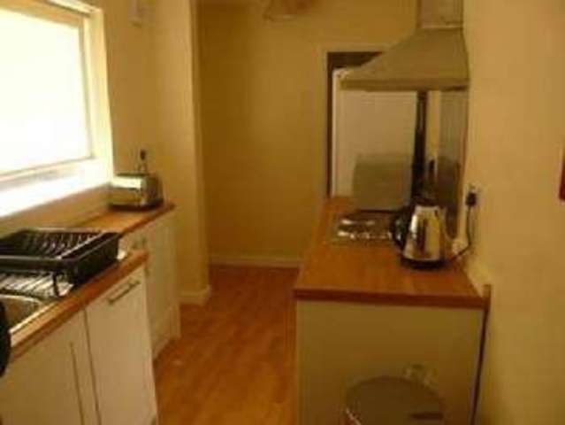  Image of 4 bedroom House Share to rent in Dunkirk Road Nottingham NG7 at Dunkirk Bristol Dunkirk, NG7 2LF