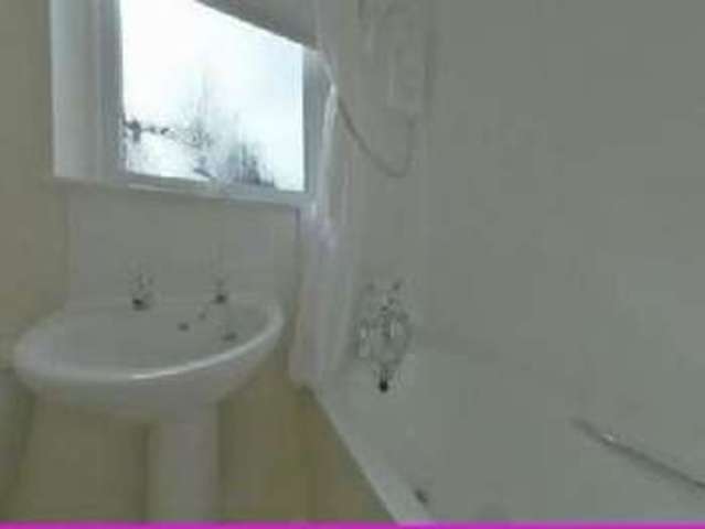  Image of 4 bedroom House Share to rent in Dunkirk Road Nottingham NG7 at Dunkirk Bristol Dunkirk, NG7 2LF