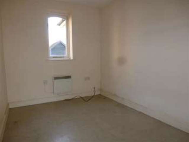 Image of 2 bedroom Ground Flat for sale in Dunlop Close Dartford DA1 at Dartford Kent Dartford, DA1 5LS