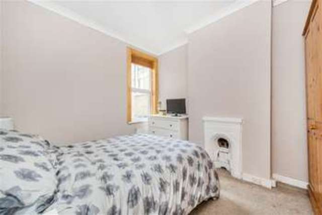  Image of 2 bedroom Maisonette for sale in Durban Road London SE27 at West Norwood, SE27 9RP