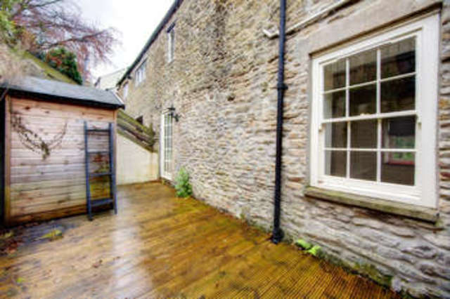  Image of 2 bedroom Town House to rent in Eastgate Hexham NE46 at Hexham Hexham, NE46 1BH