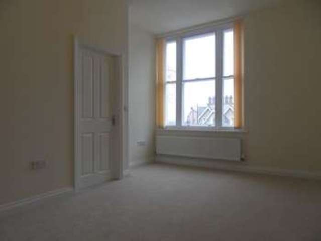  Image of 3 bedroom Flat to rent in Edde Cross Street Ross-on-Wye HR9 at Edde Cross Street  Ross-On-Wye, HR9 7FY
