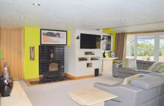  Image of 2 bedroom Detached house for sale in Edgebridge Mere Warminster BA12 at Edgebridge  Mere, BA12 6DB