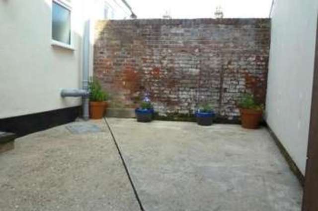  Image of 3 bedroom Detached house to rent in Edinburgh Road Norwich NR2 at Norwich, NR2 3RJ