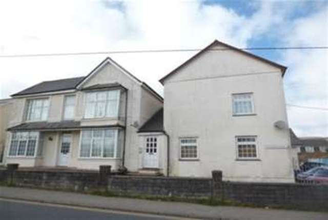  Image of 1 bedroom Flat to rent in Higher Bugle Bugle St. Austell PL26 at St. Austell, PL26 8RD