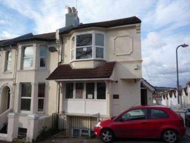 Image of 1 bedroom Flat for sale in Elm Grove Brighton BN2 at Elm Grove  BRIGHTON, BN2 3ES