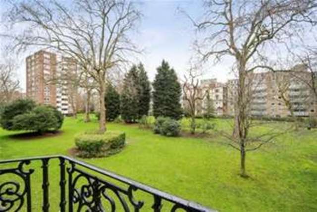  Image of 2 bedroom Property to rent in Elm Park Gardens London SW10 at London, SW10 9QF