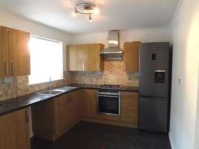  Image of 3 bedroom Bungalow for sale in Elmhirst Road Horncastle LN9 at Horncastle Lincolnshire Horncastle, LN9 5AT