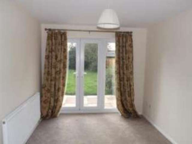  Image of 3 bedroom Bungalow for sale in Elmhirst Road Horncastle LN9 at Horncastle Lincolnshire Horncastle, LN9 5AT
