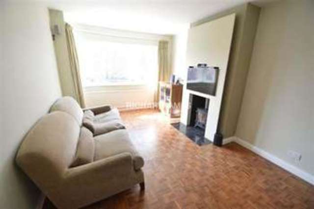  Image of 4 bedroom Semi-Detached house to rent in Engel Park London NW7 at Mill Hill East, NW7 2HE