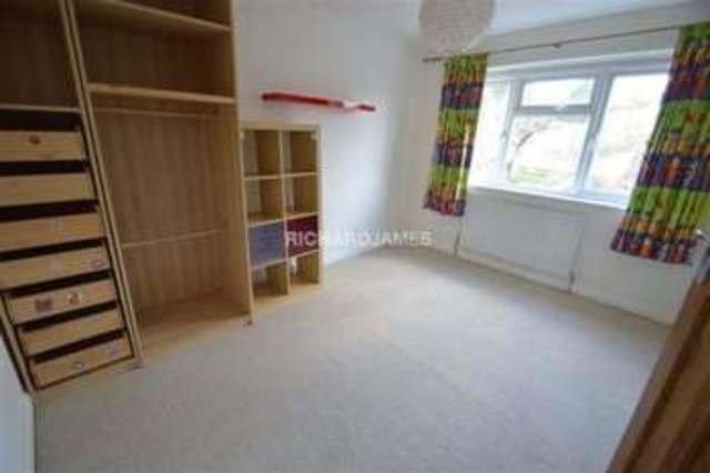  Image of 4 bedroom Semi-Detached house to rent in Engel Park London NW7 at Mill Hill East, NW7 2HE