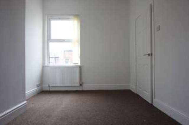  Image of 3 bedroom Terraced house for sale in Ennismore Road Old Swan Liverpool L13 at Ennismore Road Old Swan Liverpool, L13 2AR