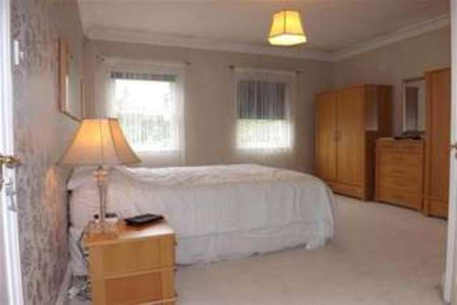  Image of 2 bedroom Detached house to rent in Chalk Lane Epsom KT18 at Epsom, KT18 7AN