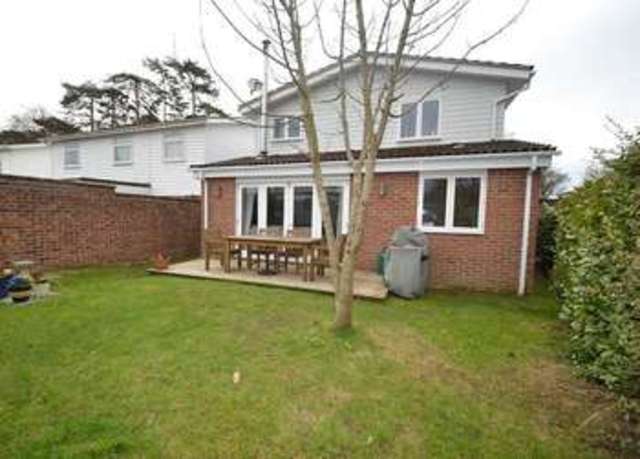  Image of 3 bedroom Detached house for sale in Dean Road Fair Oak Eastleigh SO50 at Fair Oak Eastleigh, SO50 7JE