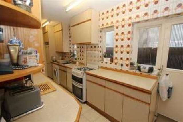  Image of 4 bedroom Property for sale in Fairfield Avenue Edgware HA8 at Fairfield Avenue  Edgware, HA8 9AQ