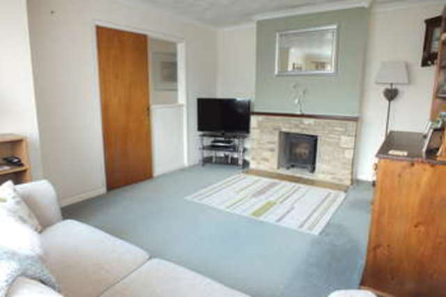  Image of 3 bedroom Detached house for sale in Hatherop Road Fairford GL7 at Fairford Gloucestershire, GL7 4LD