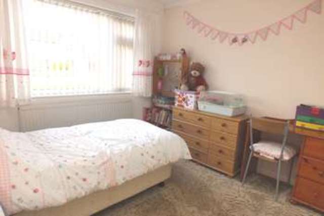  Image of 3 bedroom Detached house for sale in Hatherop Road Fairford GL7 at Fairford Gloucestershire, GL7 4LD