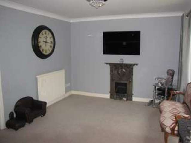  Image of 3 bedroom Detached house for sale in Broad Gardens Farlington Portsmouth PO6 at Farlington Portsmouth Hampshire, PO6 1JG