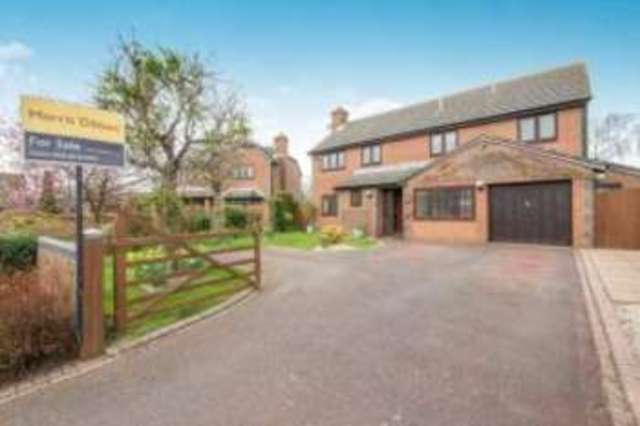  Image of 5 bedroom Detached house for sale in Copthorne Lane Fawley Southampton SO45 at Fawley Southampton Fawley, SO45 1DP
