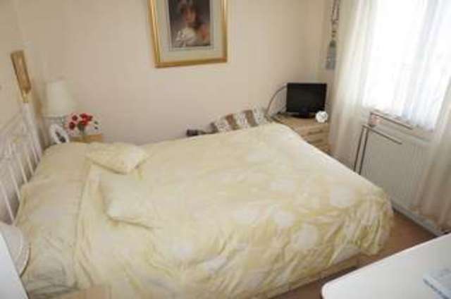  Image of 2 bedroom Property for sale in Fengate Mobile Home Park Fengate Peterborough PE1 at Fengate Park  Peterborough, PE1 5XD