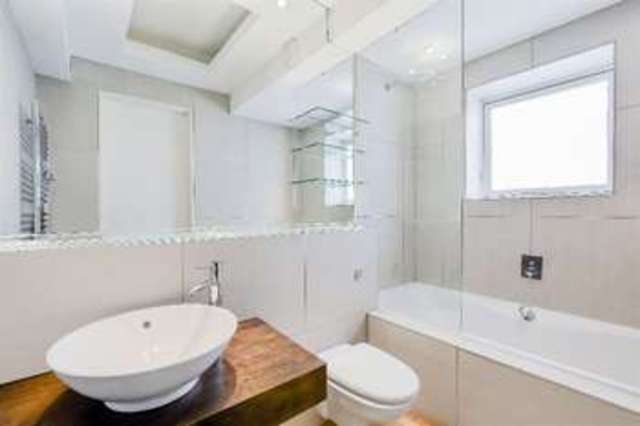  Image of 3 bedroom Property to rent in Ferncroft Avenue London NW3 at Ferncroft Avenue Hampstead Hampstead, NW3 7PG