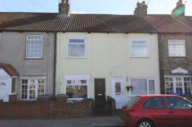  Image of 2 bedroom Terraced house for sale in First Lane Hessle HU13 at First Lane  Hessle, HU13 9EA