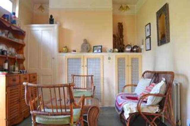  Image of 4 bedroom Detached house for sale in Fitzilian Avenue Harold Wood Romford RM3 at Romford, RM3 0QS