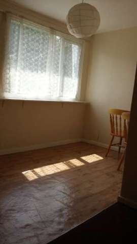  Image of 4 bedroom House Share to rent in Fladbury Crescent Selly Oak Birmingham B29 at Selly Oak Bristol Selly Oak, B29 6PH