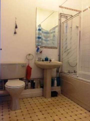  Image of 1 bedroom House Share to rent in Exeter Road Selly Oak Birmingham B29 at Selly Oak Bristol Selly Oak, B29 6EX