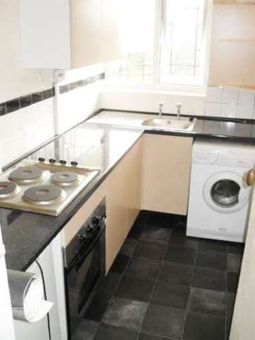  Image of 2 bedroom House Share to rent in Gibbins Road Selly Oak Birmingham B29 at 201 Gibbins Rd Bristol 201 Gibbins Rd, B29 6NH
