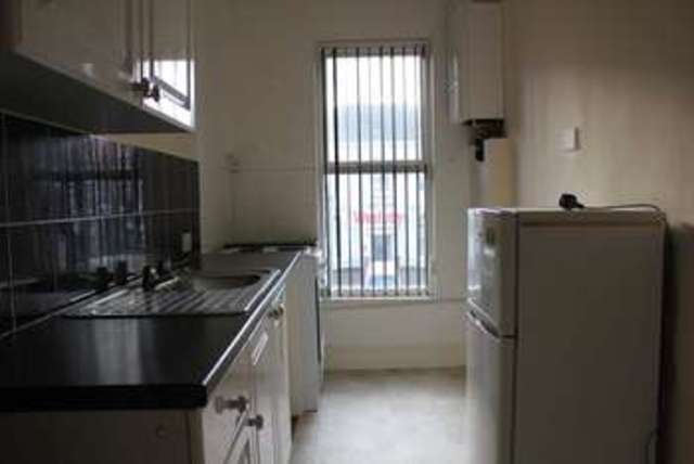  Image of 1 bedroom Flat to rent in Boulevard Hull HU3 at Boulevard  Hull, HU3 2UD