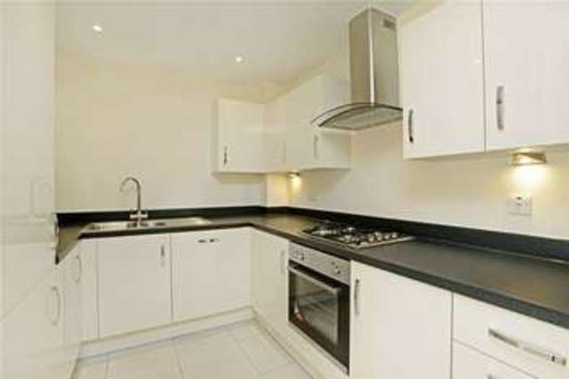  Image of 2 bedroom Apartment to rent in Forty Avenue Wembley HA9 at Forty Avenue  Brent, HA9 8RS