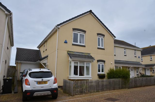  Image of 4 bedroom Semi-Detached house for sale in Fourview Close Brixham TQ5 at Fourview Close  Brixham, TQ5 9BR