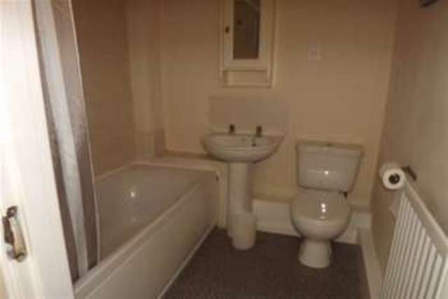  Image of 2 bedroom Flat to rent in Frost Mews South Shields NE33 at South Shields, NE33 4AL