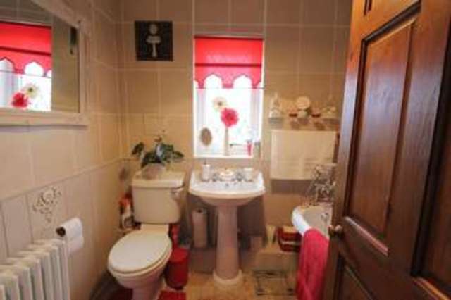 Image of 3 bedroom Semi-Detached house for sale in Fulford Crescent New Holland Barrow-upon-Humber DN19 at Fulford Crescent New Holland Barrow-Upon-Humber, DN19 7BH