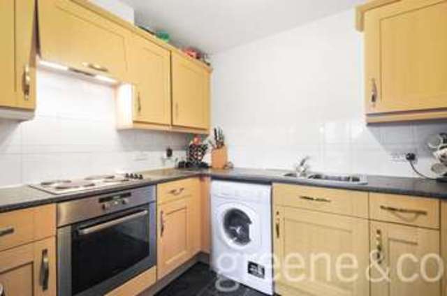  Image of 2 bedroom Detached house to rent in Cline Road London N11 at Cline Road London New Southgate, N11 2NF