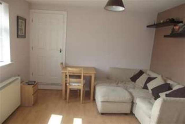  Image of 2 bedroom Flat to rent in Gibb Street Long Eaton Nottingham NG10 at Nottingham, NG10 1EP
