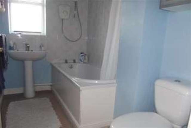  Image of 2 bedroom Flat to rent in Gibb Street Long Eaton Nottingham NG10 at Nottingham, NG10 1EP