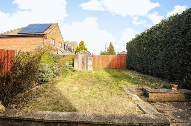  Image of 2 bedroom Terraced house for sale in Gibson Close Abingdon OX14 at Gibson Close  Abingdon, OX14 1XS