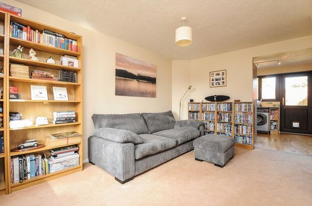  Image of 2 bedroom Terraced house for sale in Gibson Close Abingdon OX14 at Gibson Close  Abingdon, OX14 1XS