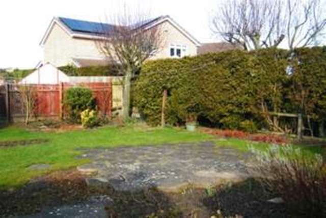  Image of 3 bedroom Bungalow to rent in Glenholme Close Washington NE38 at Washington, NE38 0EW