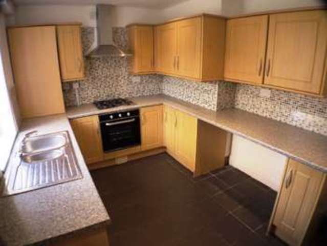  Image of 3 bedroom Terraced house to rent in Gloucester Road Bootle L20 at Gloucester Road  Liverpool, L20 9AN