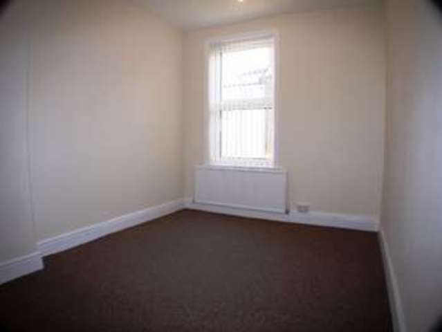  Image of 3 bedroom Terraced house to rent in Gloucester Road Bootle L20 at Gloucester Road  Liverpool, L20 9AN