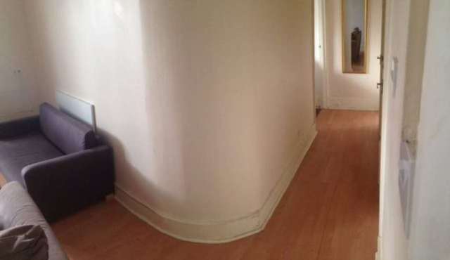  Image of 1 bedroom Flat to rent in Gloucester Terrace London W2 at Gloucester Terrace Paddington London, W2 3DA