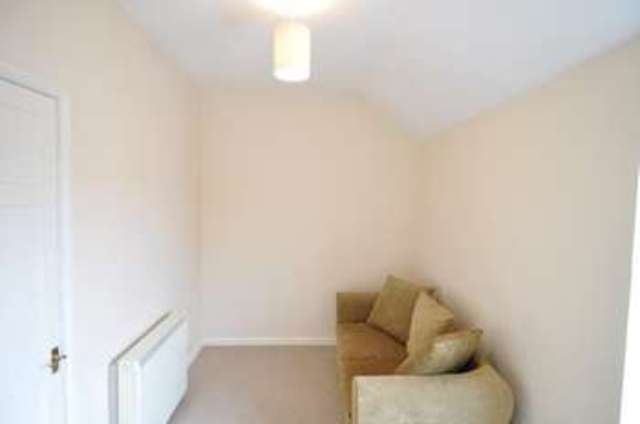  Image of 2 bedroom Property to rent in Golden Cross Lane Catshill Bromsgrove B61 at Golden Cross Lane Catshill BROMSGROVE, B61 0LE