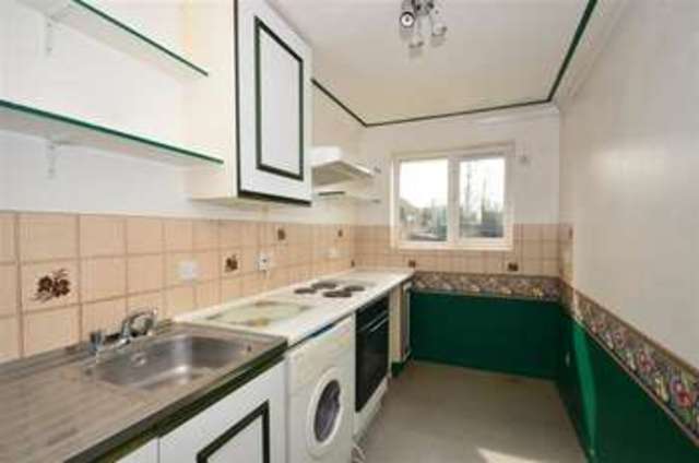  Image of 1 bedroom Flat for sale in Goodall Close Rainham Gillingham ME8 at Rainham Gillingham Gillingham, ME8 9NG