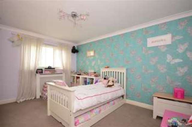  Image of 5 bedroom Detached house for sale in Gorse Way Hartley Longfield DA3 at Hartley Longfield Longfield, DA3 8AF