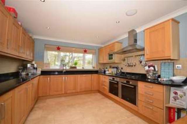  Image of 5 bedroom Detached house for sale in Gorse Way Hartley Longfield DA3 at Hartley Longfield Longfield, DA3 8AF