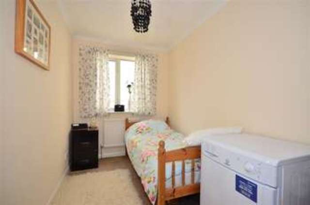  Image of 2 bedroom Apartment for sale in Grafton Street Sandown PO36 at Sandown Isle of Wight Sandown, PO36 8JJ